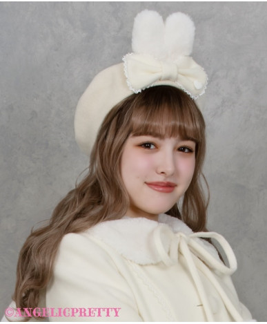 Lovely Bunny Beret