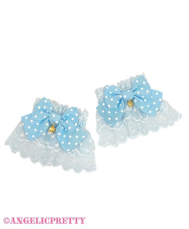 Compact Star Wristcuffs