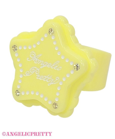Compact Star Ring
