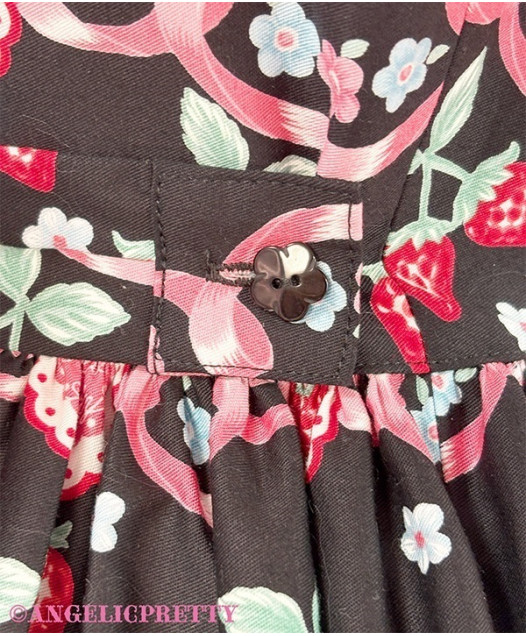 Onepieces] Strawberry Cake Party Onepiece