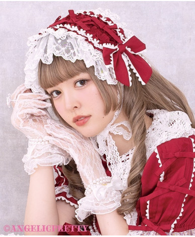 Fluffy Wish Headdress